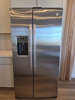 Refrigerator GE