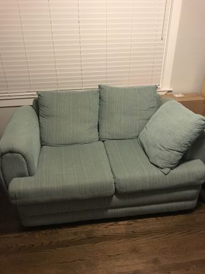 New And Used Couches For In Lynnwood Wa Offerup Comfy Loveseat Couch For In Sline Wa