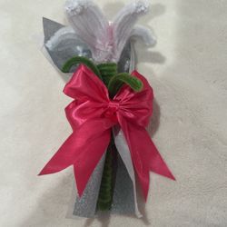 Beautiful pipe cleaner Flower