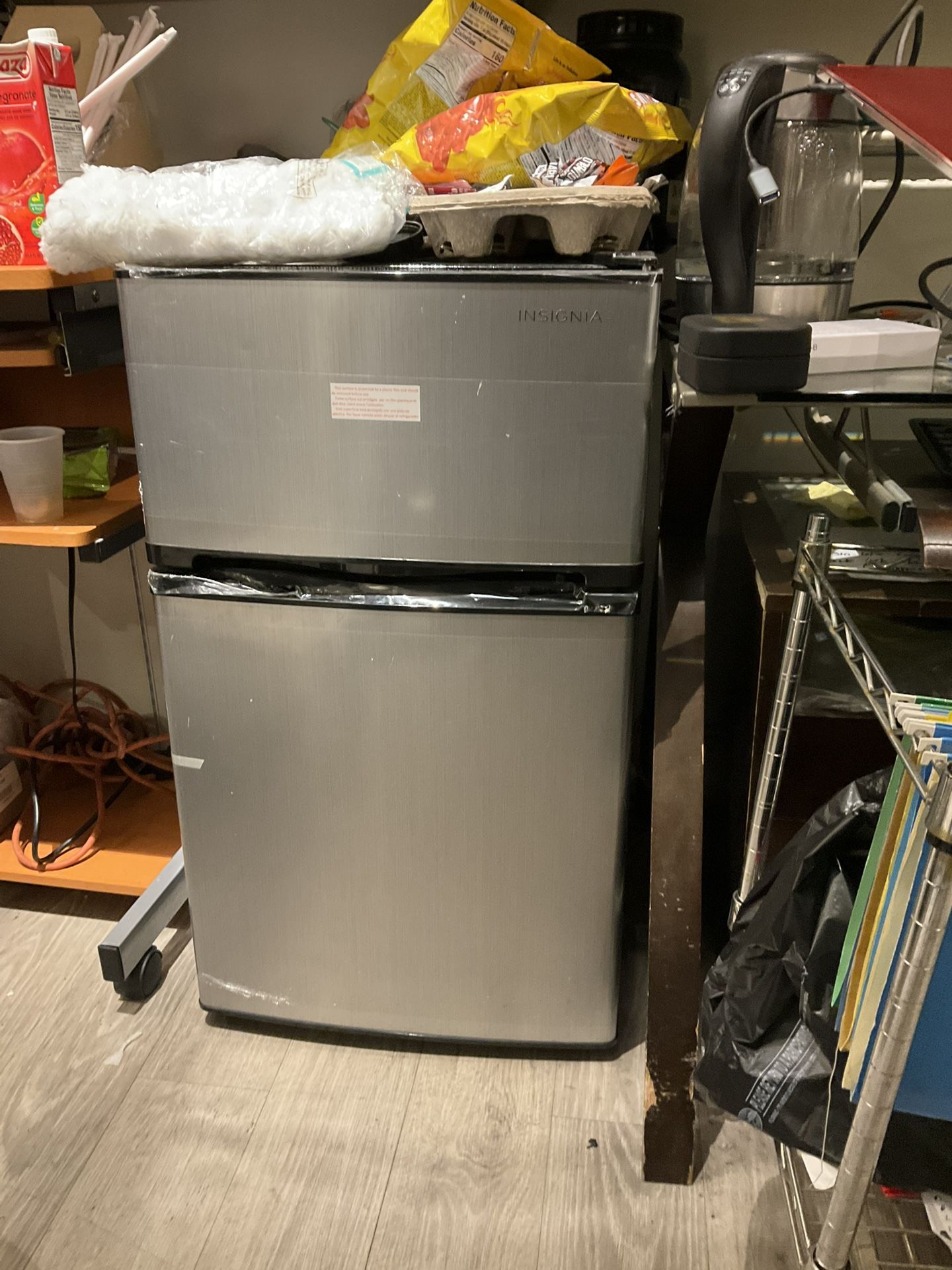 π₯Ά MINI FRIDGE MADNESS β $80 Only! π₯