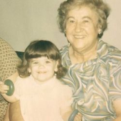 🕰️ Turn Old Photos Into Living Memories – Custom 3D Animation 🎞️