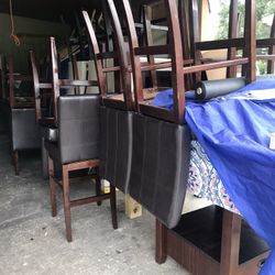 Dining Table And Chairs 