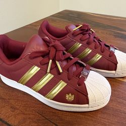 Adidas Women Sneakers Big Kids Size 5 Superstar Burgundy Gold Metallic