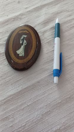 Compact mirror