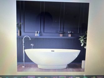 67” freestanding bathtub brand new