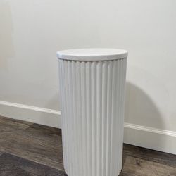 Small White Fluted Side Table - 2ft tall
