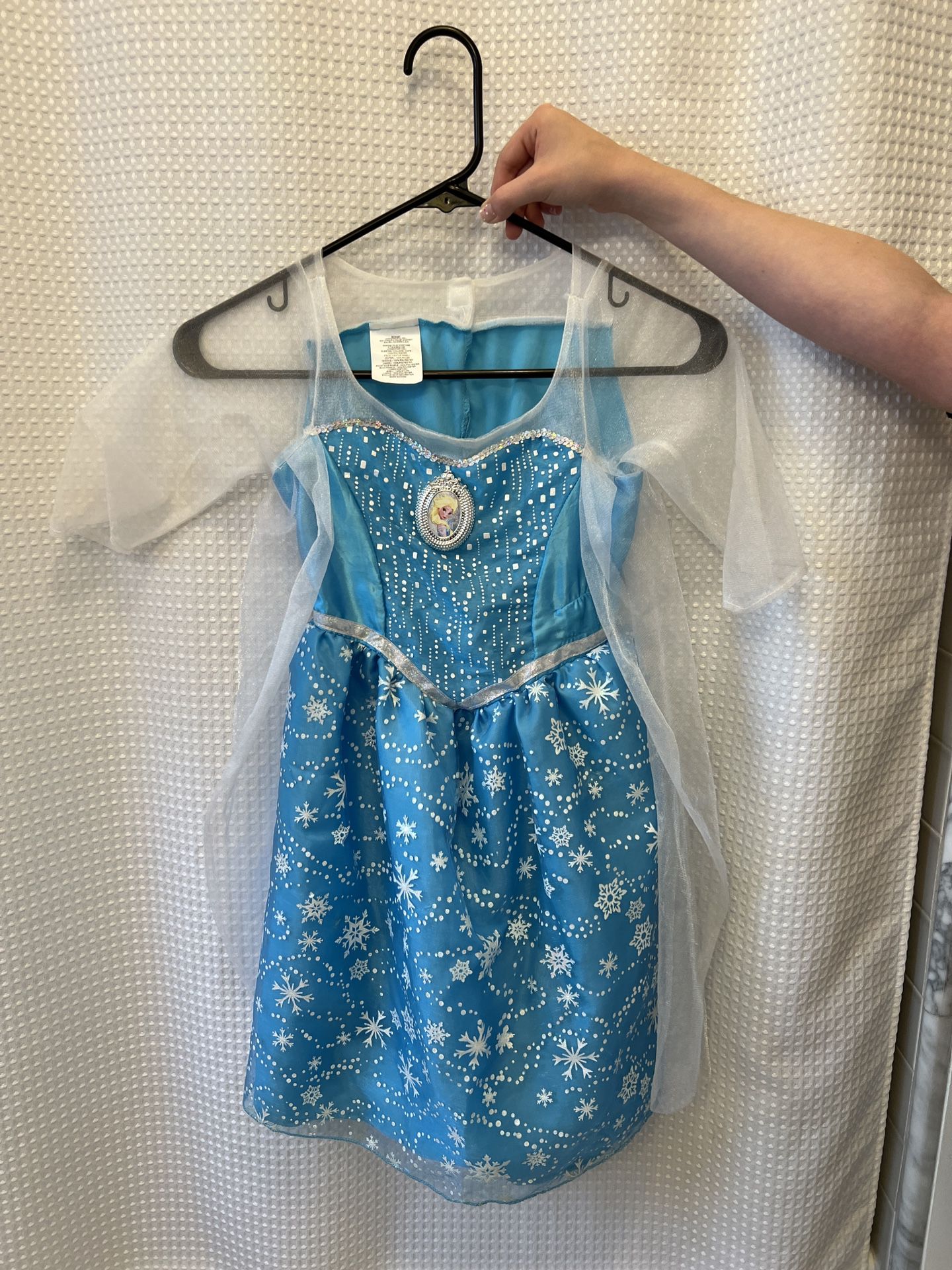 Light Up & Singing Elsa Dress, 4-6x