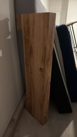 Queen bed