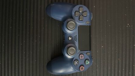 PS4 controller