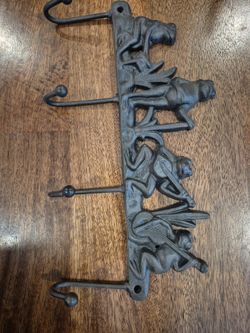 Cast Iron Frog Musicians Wall Hook Rack
