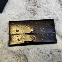 Gentle Used Authentic Louis Vuitton 