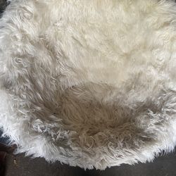 Beautiful Papasan Chair $$reduced