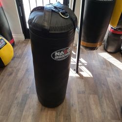 100pound Punching Bag Brand New 