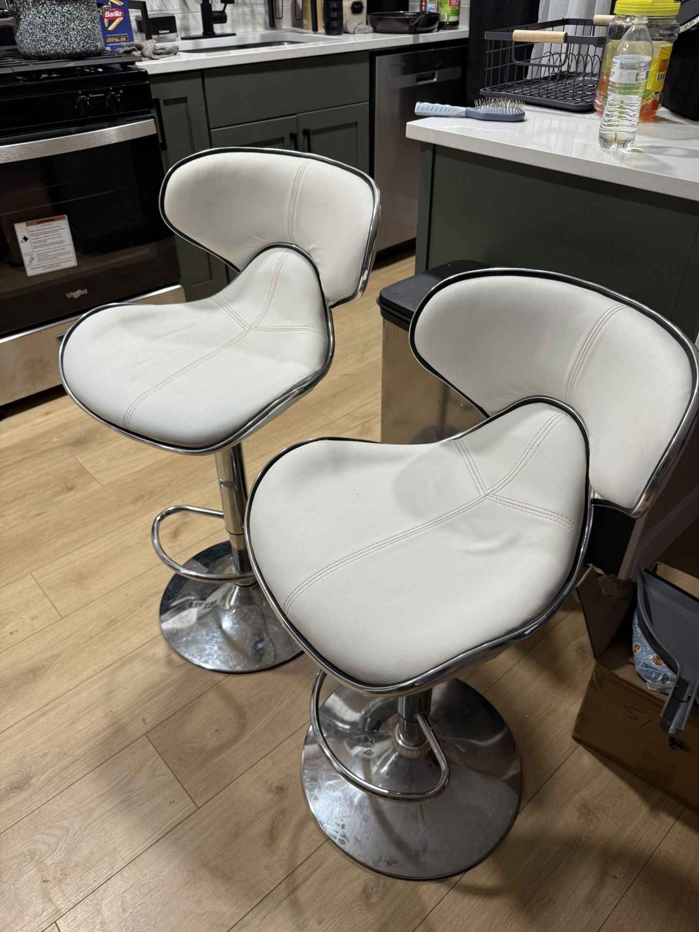 Adjustable Bar Chair/ Stools