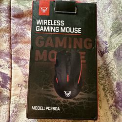 Wireless gaming mouse