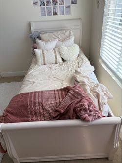 Cafe Kids Girls Twin Trundle Sleigh Bed