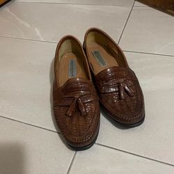 stacy adams men’s brown leather loafers w tassels