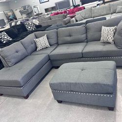 Cozy Gray Sectional Sofa with Stylish Nailhead Trim – Perfect for a Comfortable and Chic Living Room! 🛋️✨ Visit us at BetterHomeFurnitures.com 