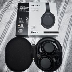 Sony - WH1000XM4 Wireless Noise-Cancelling Over-the-Ear Headphones - Black