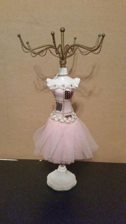 Ballerina necklace holder
