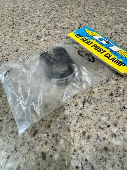 Gt Bmx performer NOS seat post clamp