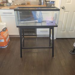 20 Gallon With Stand 