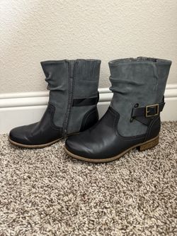 Women’s Leather Boots