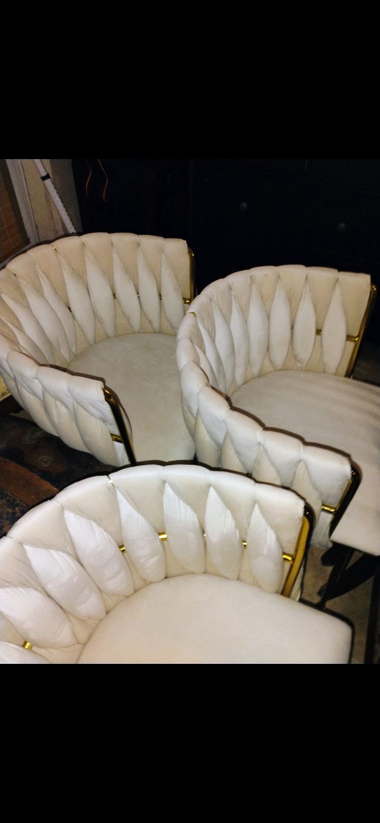 Vintage white chairs with matching lamp