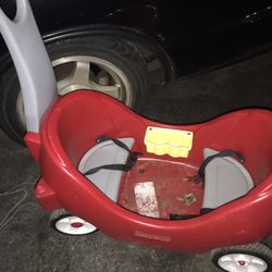 Nice step two kids to Cedar wagon only $35 firm