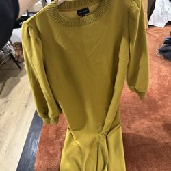 18 PCS LOT OF WOMENS DRESSES 