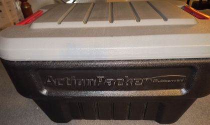 Rubbermaid Action Packer