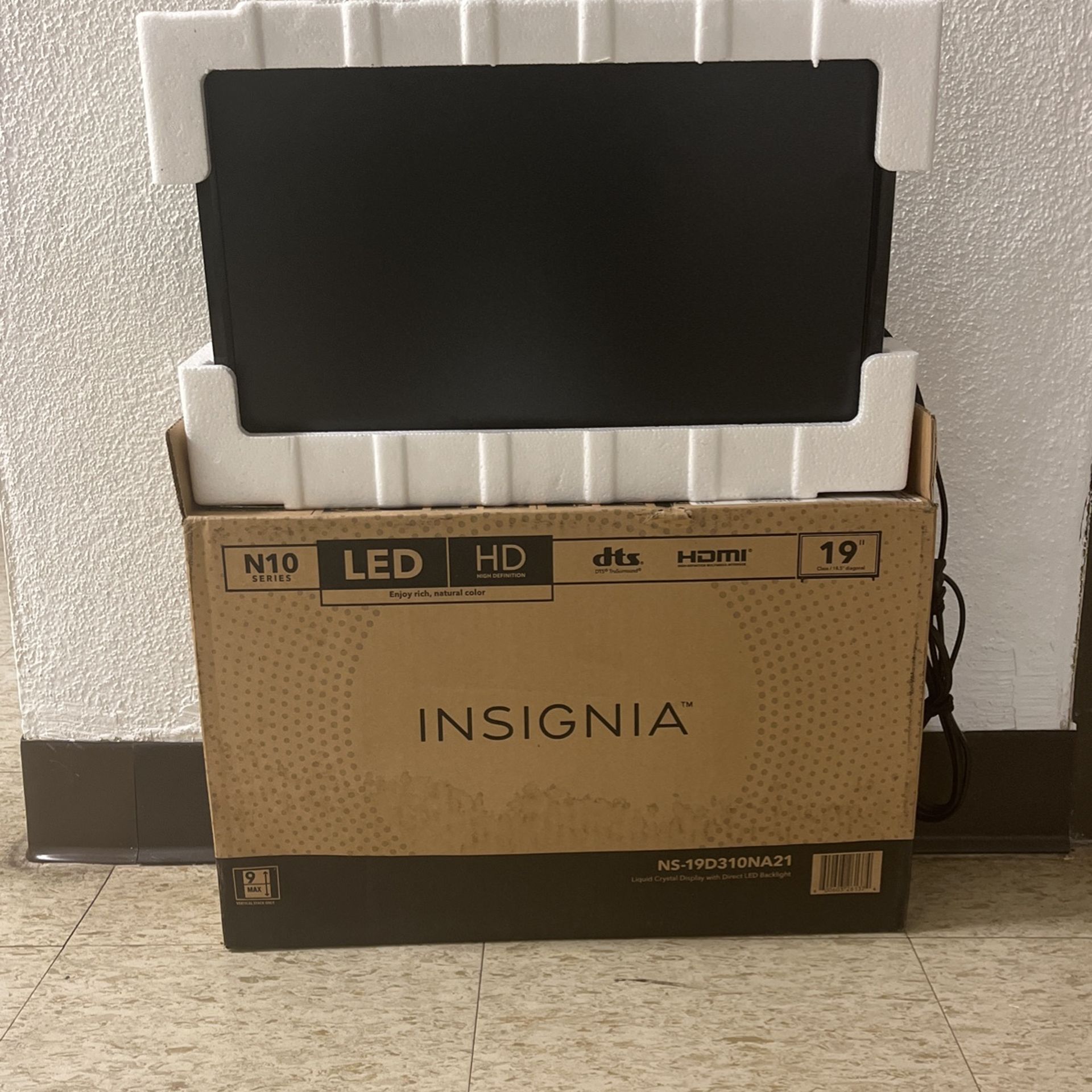 Insignia Gaming TV