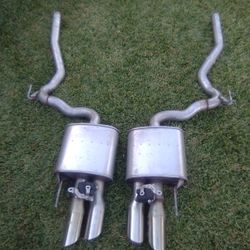 Mustang GT Exhaust Muffler With Quad Tips