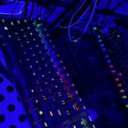 Razer Huntsman TE *barely used*