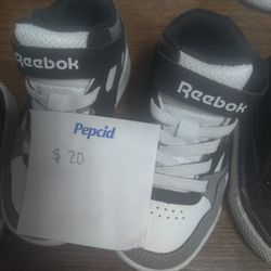 Children's Tennis Shoes