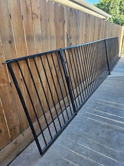 Wrought Iron Fence with Gate (30 Total Linear Feet)