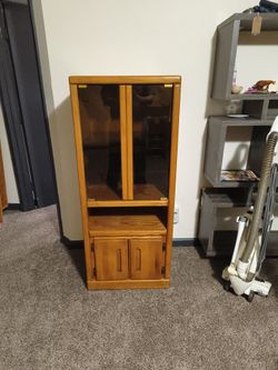 Oak Wood Entertainment Cabinet with Glass Doors