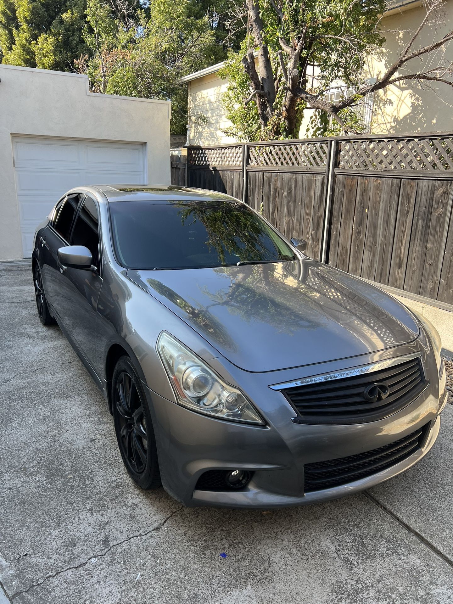 2011 Infiniti G37 Sedan