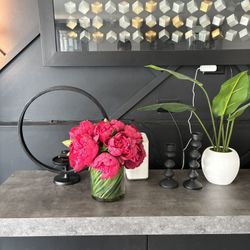 RH Home Decor