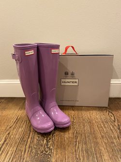 Hunter Tall Rainboots size 5