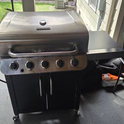 Free Charbroil Grill with Cover