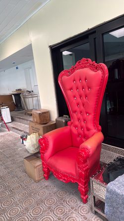 Red Thrown Must go