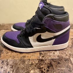 Air Jordan 1 Retro OG High Court Purple  Men’s Size 11
