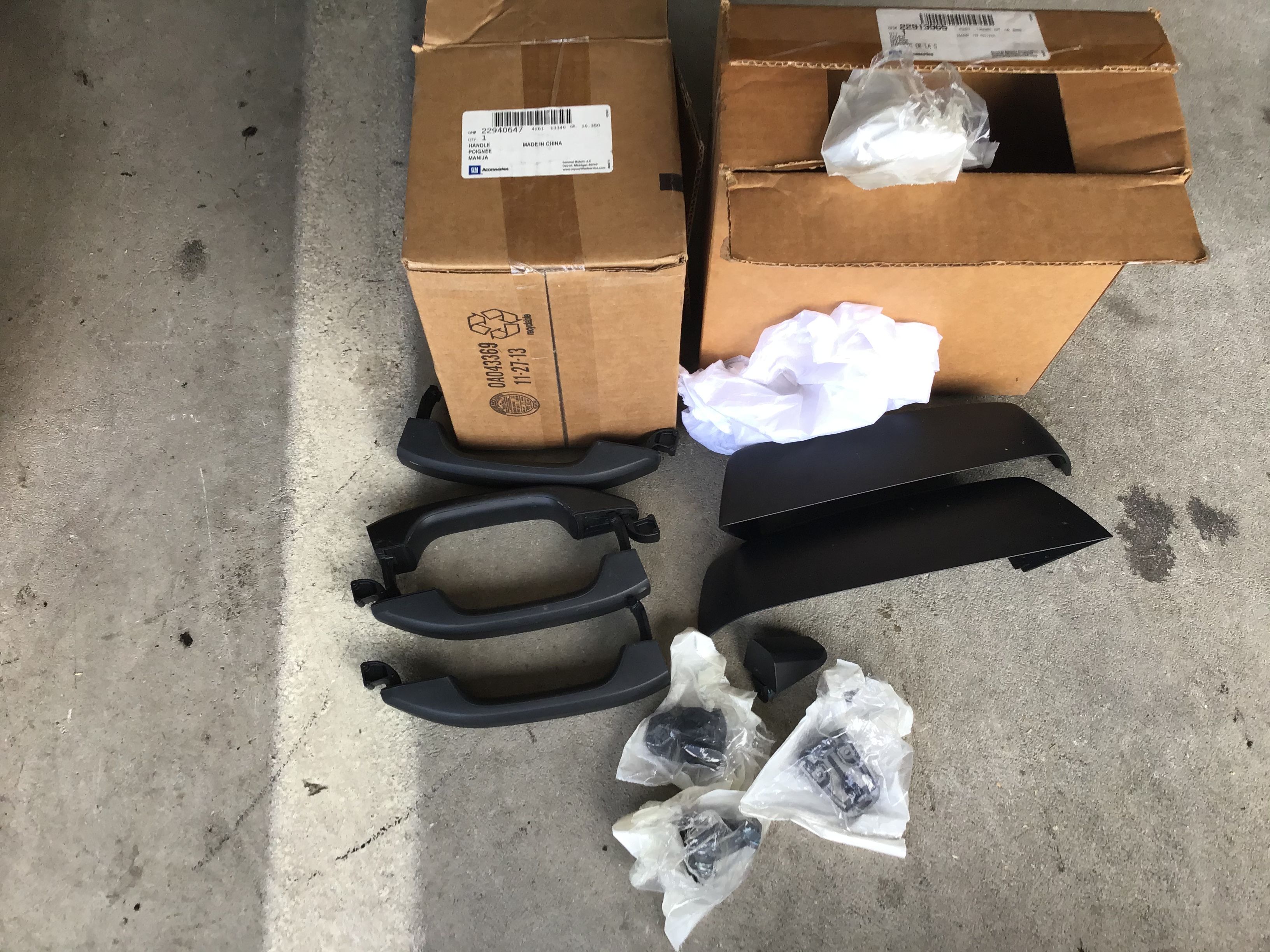 Chevy crewcab door handles and mirror covers 1500 truck