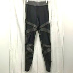 Alo Women Black/Grey Mesh Accent Pull On Yoga Activewear Leggings pants - Size S