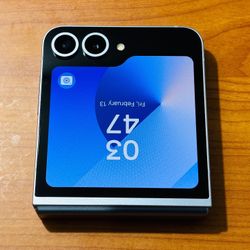 Samsung Galaxy Z-FLIP 6 256GB UNLOCKED Fully Functional