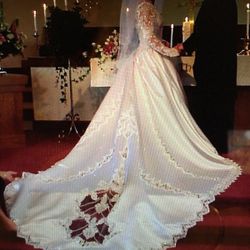 Stunning Vintage Oleg Cassini Bridal Gown