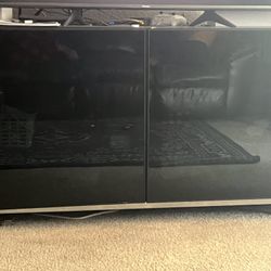 Price Reduced   Cabinet  With Shelves 
