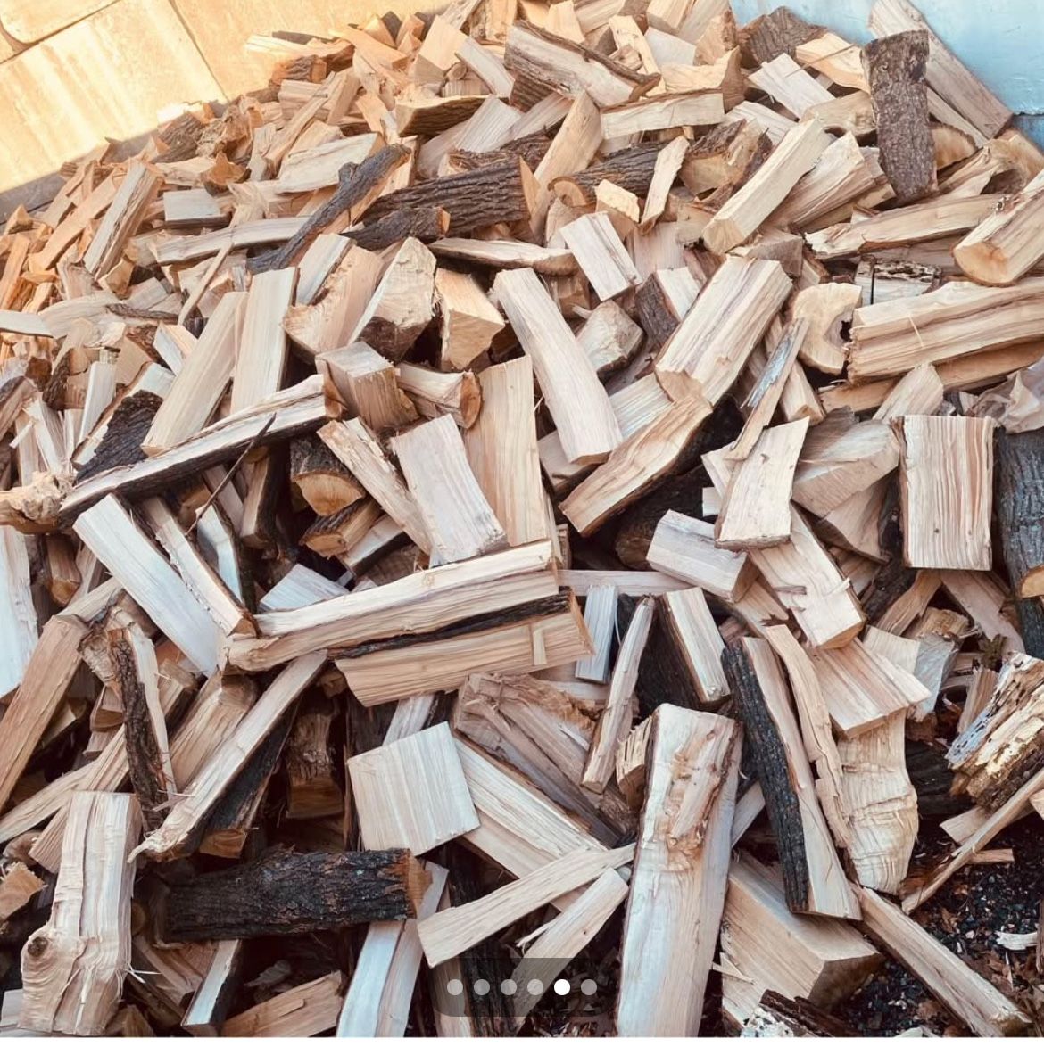 Season And Unseasoned Firewood