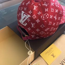 LOUIS VUITTON SNAPBACK HAT. for Sale in District Heights, MD - OfferUp